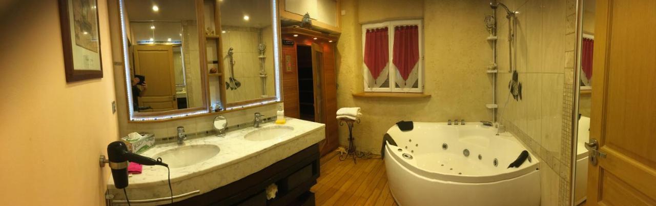 La Decouverte, Jacuzzi, Sauna, Et Terrasse Avec Vue Sur Lac A La Campagne Entre Toulouse Et Auch Catonvielle Экстерьер фото