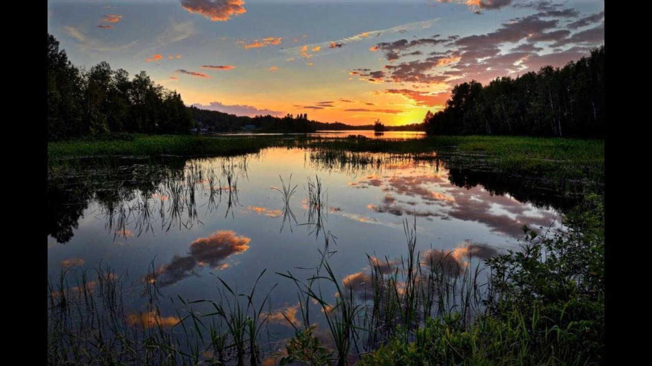 La Decouverte, Jacuzzi, Sauna, Et Terrasse Avec Vue Sur Lac A La Campagne Entre Toulouse Et Auch Catonvielle Экстерьер фото